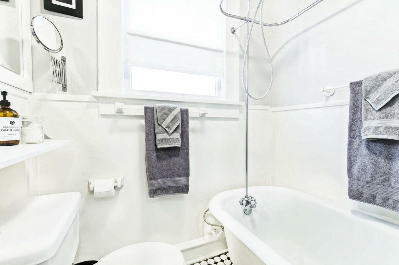 Urban Convenience Studio Flat Dallas Exteriör bild